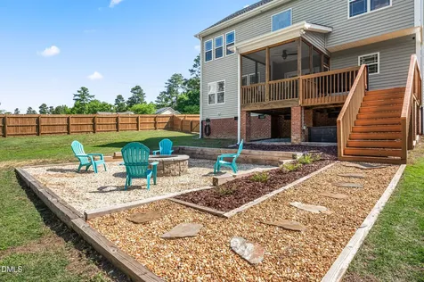 10 Wyndham Place Drive Fuquay Varina NC 27526