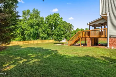 10 Wyndham Place Drive Fuquay Varina NC 27526