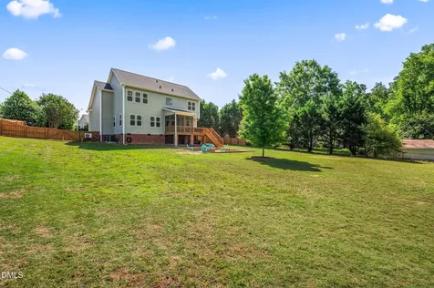 10 Wyndham Place Drive Fuquay Varina NC 27526