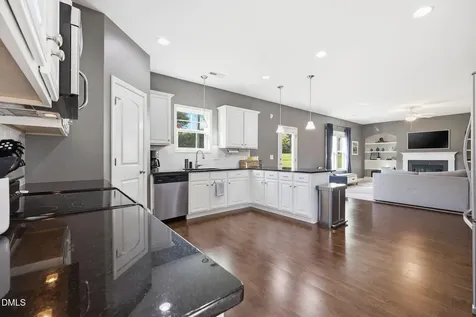 7808 Lagenaria Drive Angier NC 27501