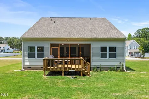 1213 Huffington Oak Drive Willow Springs NC 27592