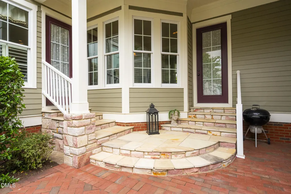 82 Saxapahaw Run Chapel Hill NC 27516