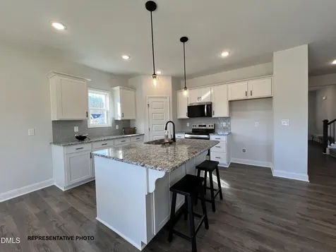 563 E Clydes Point Way Wendell NC 27591