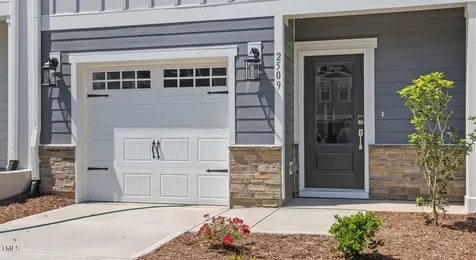 834 Macassar Lane Apex NC 27523