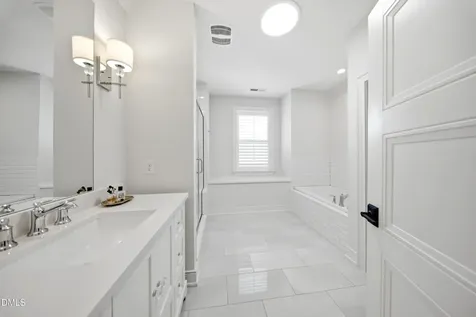 1112 Goliath Lane Apex NC 27523