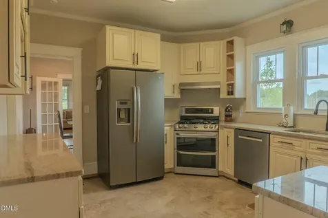 81 Rascoe Dameron Road Burlington NC 27217