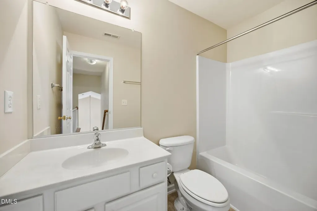 10724 Edmundson Avenue Raleigh NC 27614