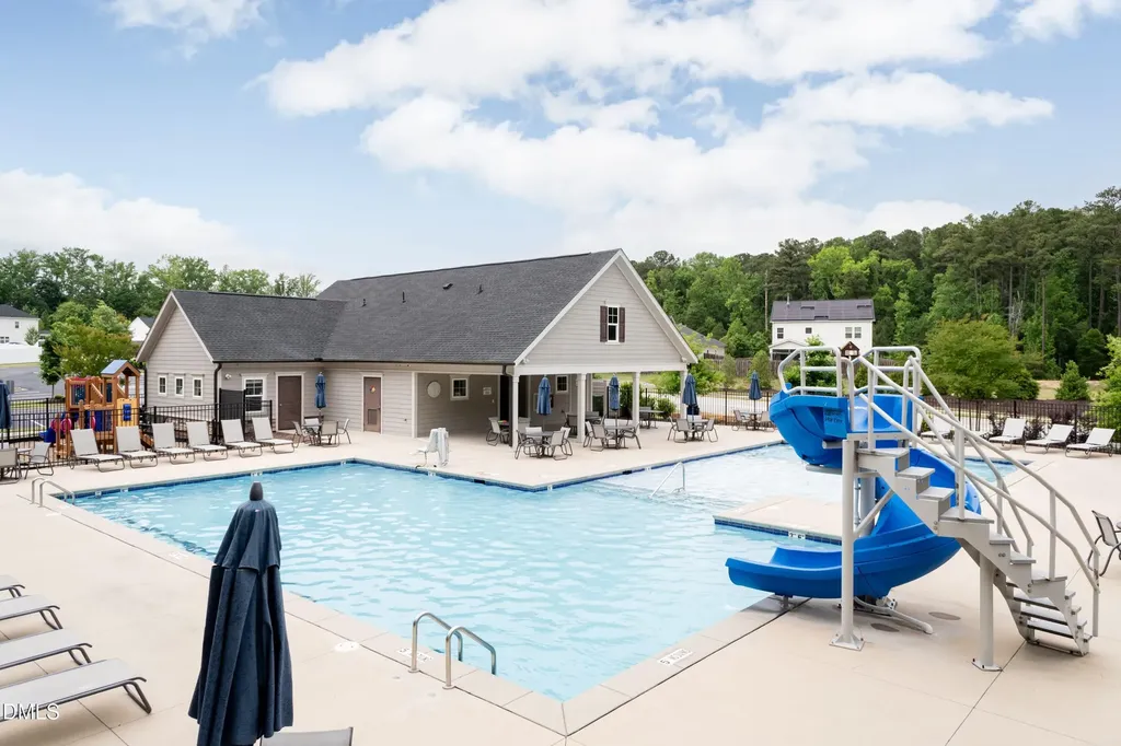 2012 Heisser Lane Fuquay Varina NC 27526