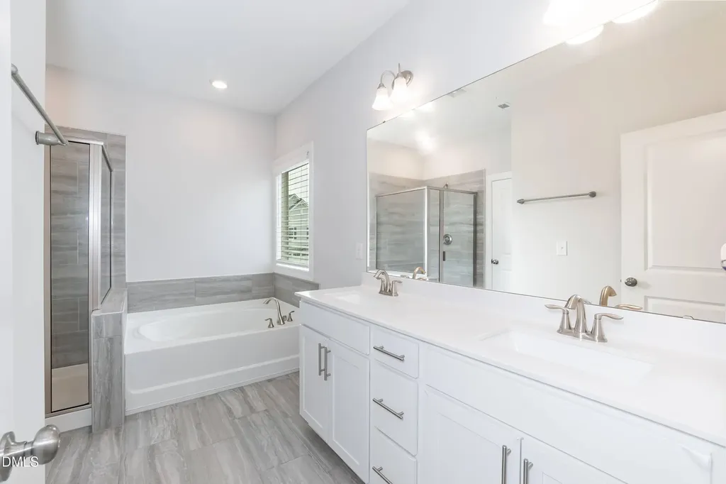 2012 Heisser Lane Fuquay Varina NC 27526