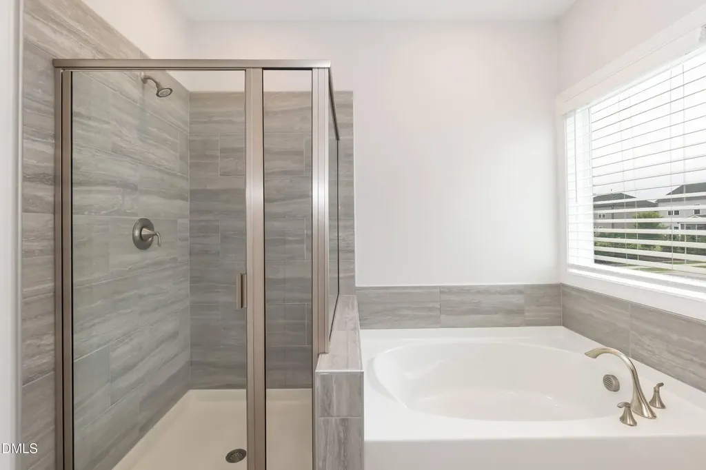 2012 Heisser Lane Fuquay Varina NC 27526