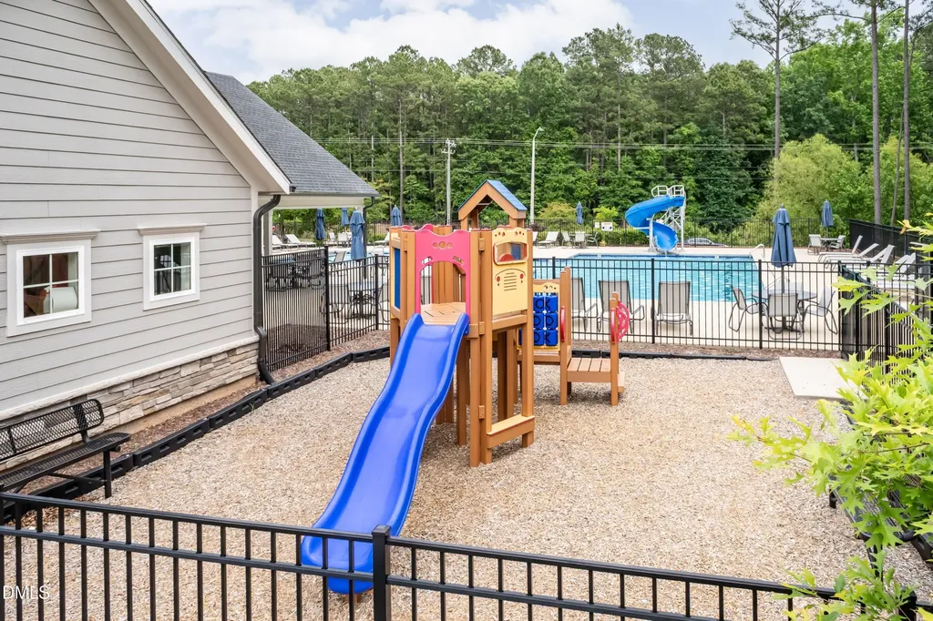 2012 Heisser Lane Fuquay Varina NC 27526