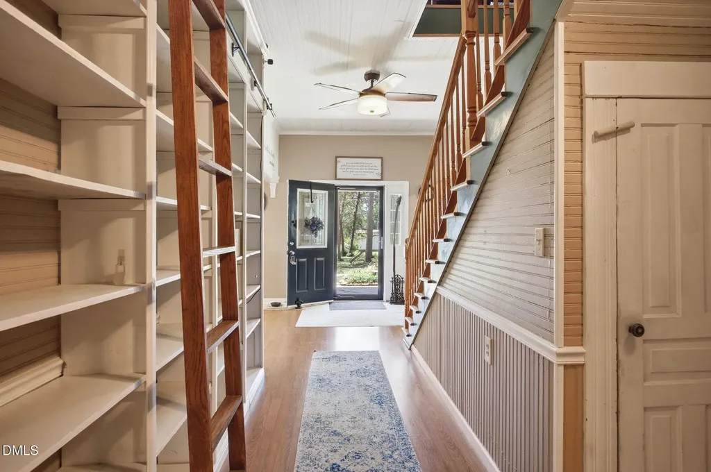 206 Third Avenue SE Taylorsville NC 28681