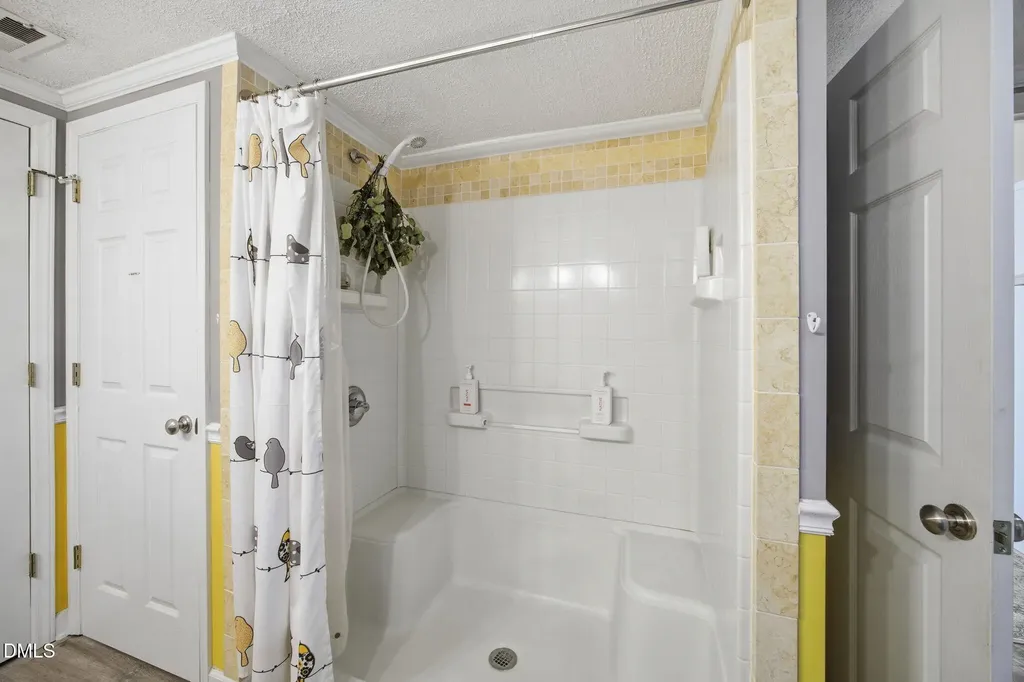206 Third Avenue SE Taylorsville NC 28681