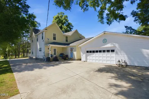 206 Third Avenue SE Taylorsville NC 28681
