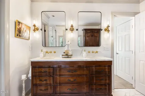 102 Parkgrove Court Cary NC 27519