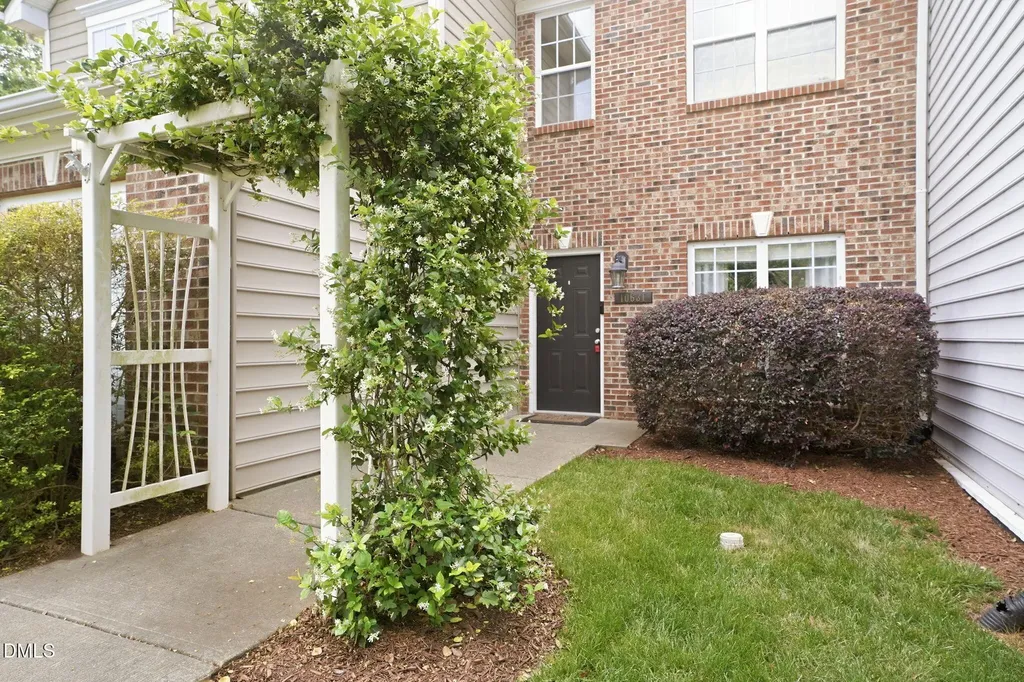 10631 Edmundson Avenue Raleigh NC 27614