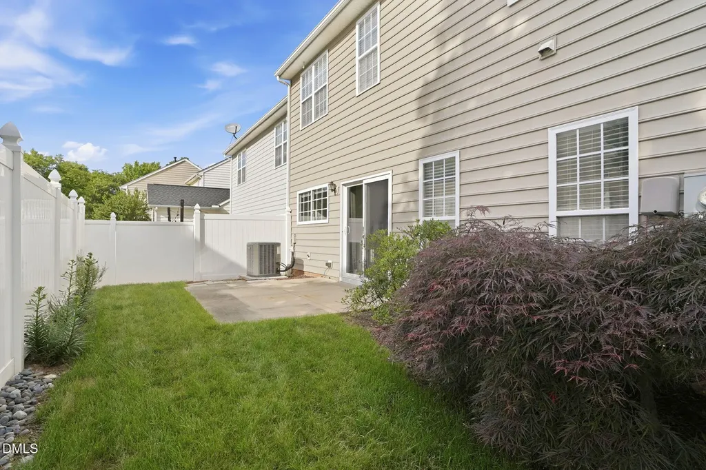 10631 Edmundson Avenue Raleigh NC 27614