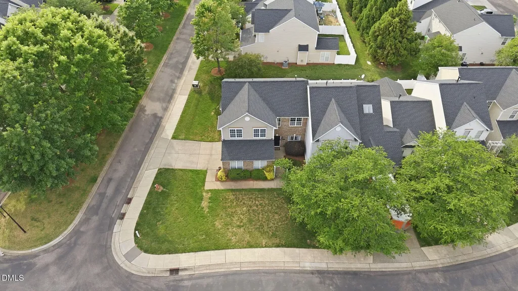 10631 Edmundson Avenue Raleigh NC 27614