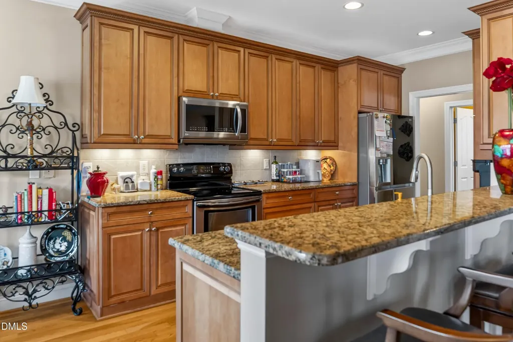 9408 Lake Villa Way Raleigh NC 27614