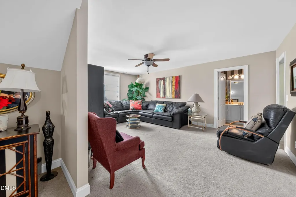 9408 Lake Villa Way Raleigh NC 27614