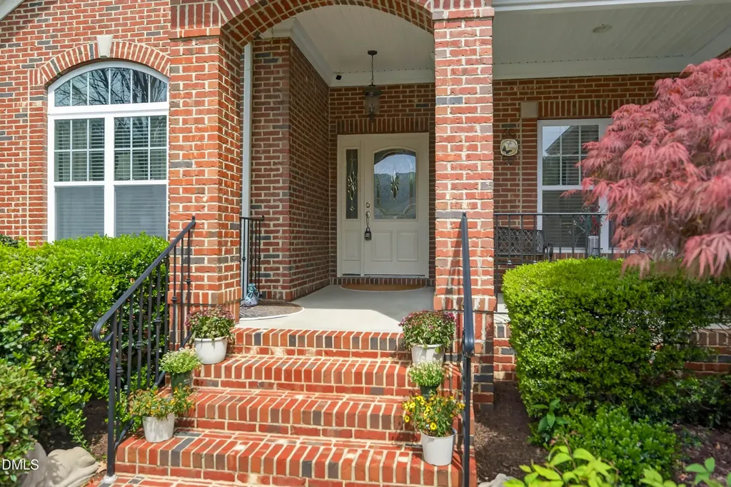 9408 Lake Villa Way Raleigh NC 27614