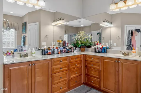 9408 Lake Villa Way Raleigh NC 27614