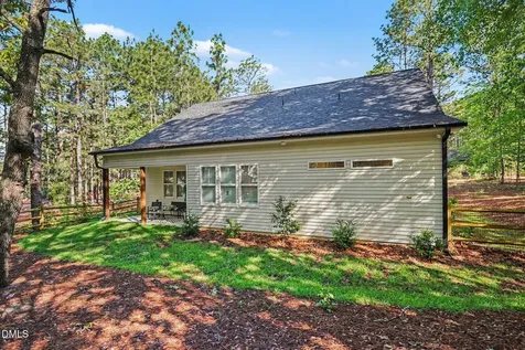 102 Dartmoor Lane Seven Lakes NC 27376