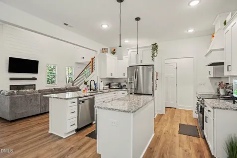 102 Dartmoor Lane Seven Lakes NC 27376