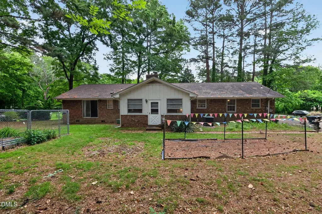 86A Willow Way Chapel Hill NC 27516