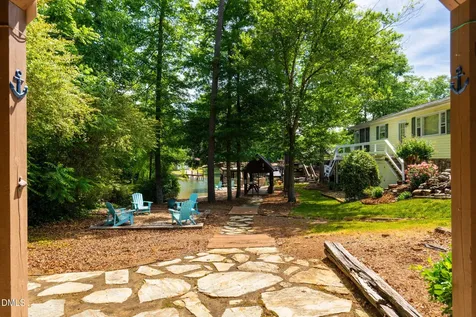 3496 Pinehaven Drive New London NC 28127
