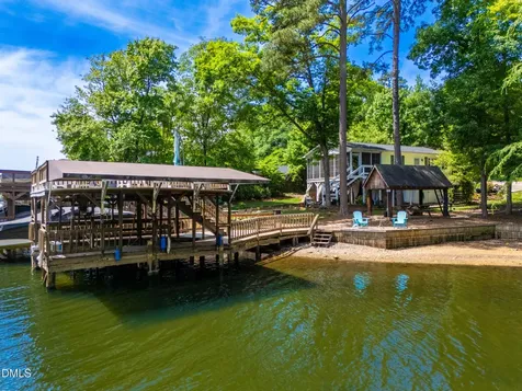 3496 Pinehaven Drive New London NC 28127