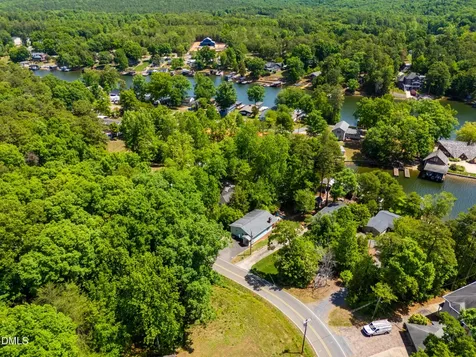 3496 Pinehaven Drive New London NC 28127