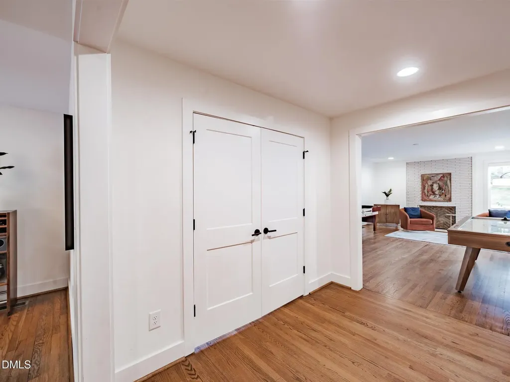 828 Woodburn Road Raleigh NC 27605
