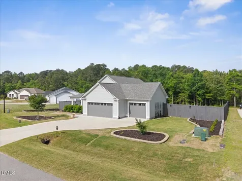 92 Apple Grove Lane Four Oaks NC 27524