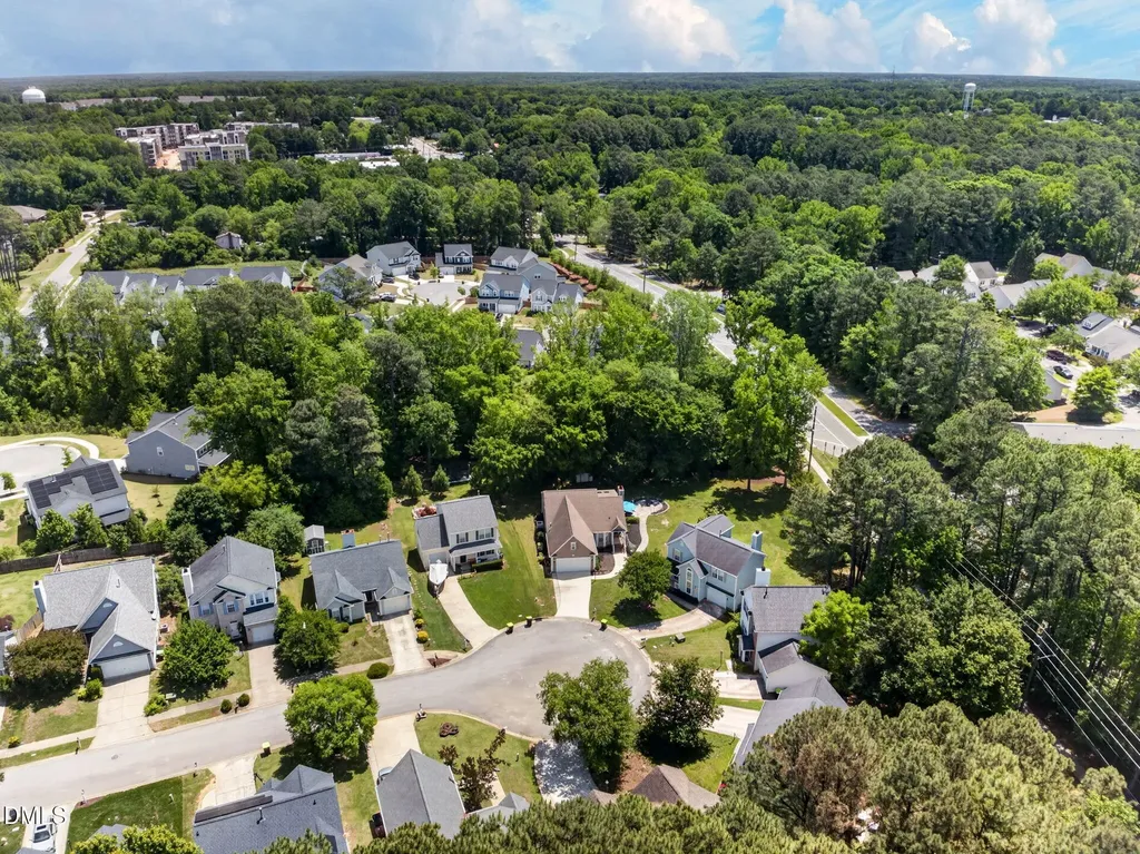 337 Stone Hedge Court Holly Springs NC 27540