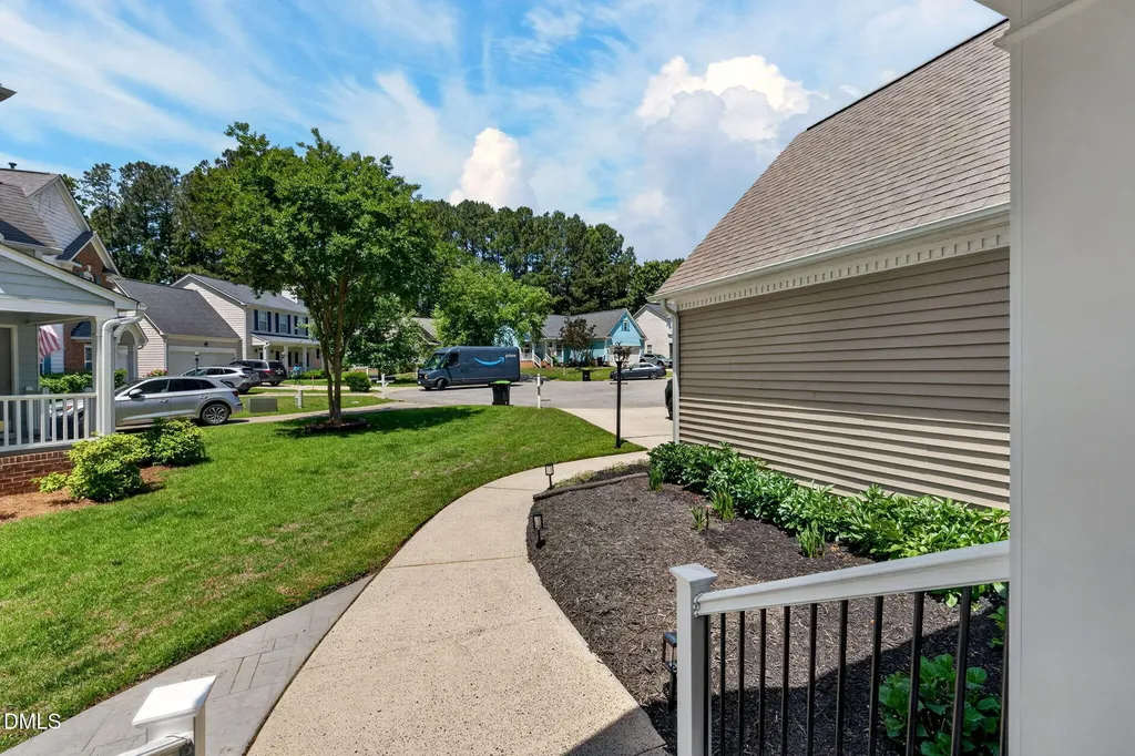 337 Stone Hedge Court Holly Springs NC 27540