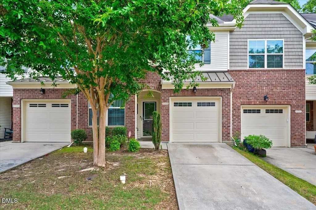 1035 Contessa Drive Cary NC 27513