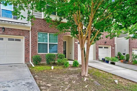 1035 Contessa Drive Cary NC 27513