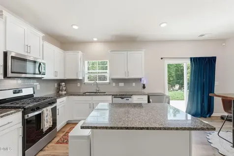 299 Roseberry Loop Burlington NC 27215