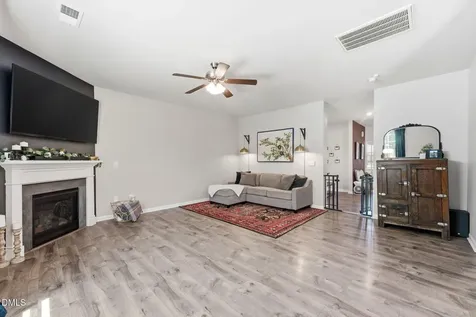 299 Roseberry Loop Burlington NC 27215