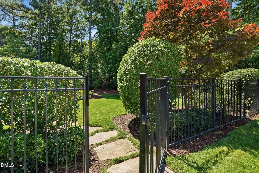 2801 Bending Tree Court Raleigh NC 27613