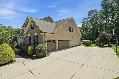 2801 Bending Tree Court Raleigh NC 27613
