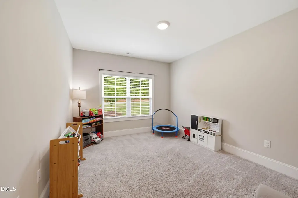 21 W Cannalily Lane Clayton NC 27520