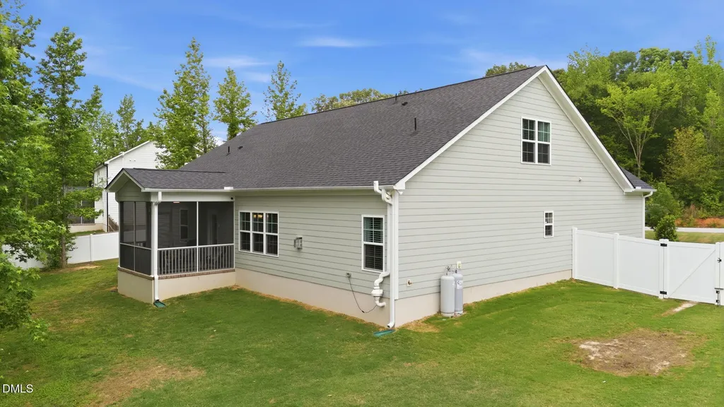 21 W Cannalily Lane Clayton NC 27520