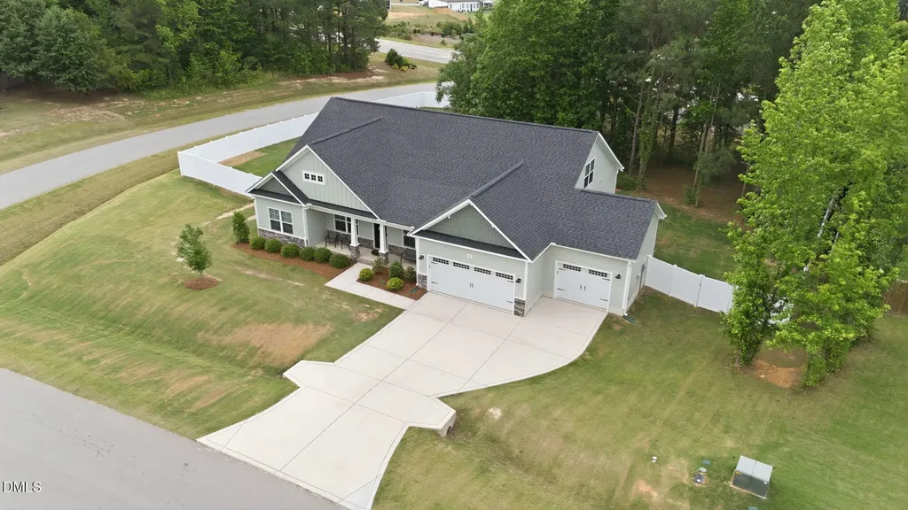 21 W Cannalily Lane Clayton NC 27520