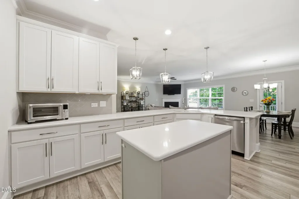 21 W Cannalily Lane Clayton NC 27520