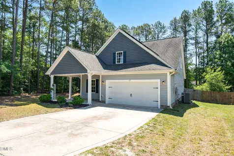 17 Longleaf Pine Way Sanford NC 27332