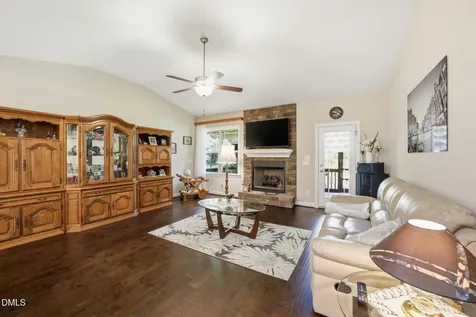 1547 Lassiter Pond Road Four Oaks NC 27524