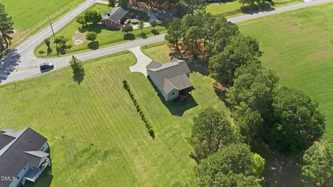 1547 Lassiter Pond Road Four Oaks NC 27524