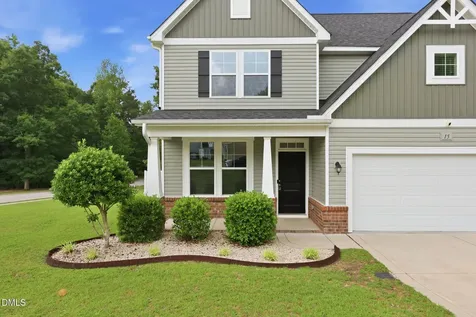 15 Dandelion Place Spring Lake NC 28390